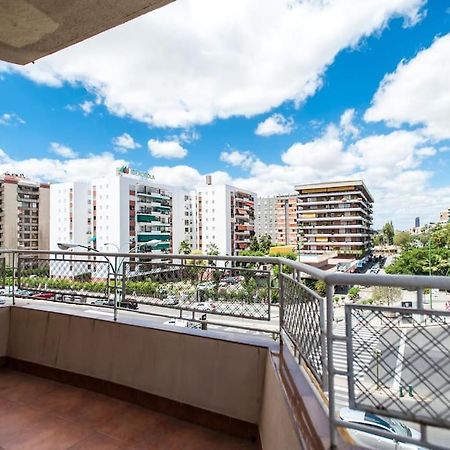 Apartamento Amplio Piso En Nervion, Excelente Zona De La Ciudad. Sevilla Exterior foto